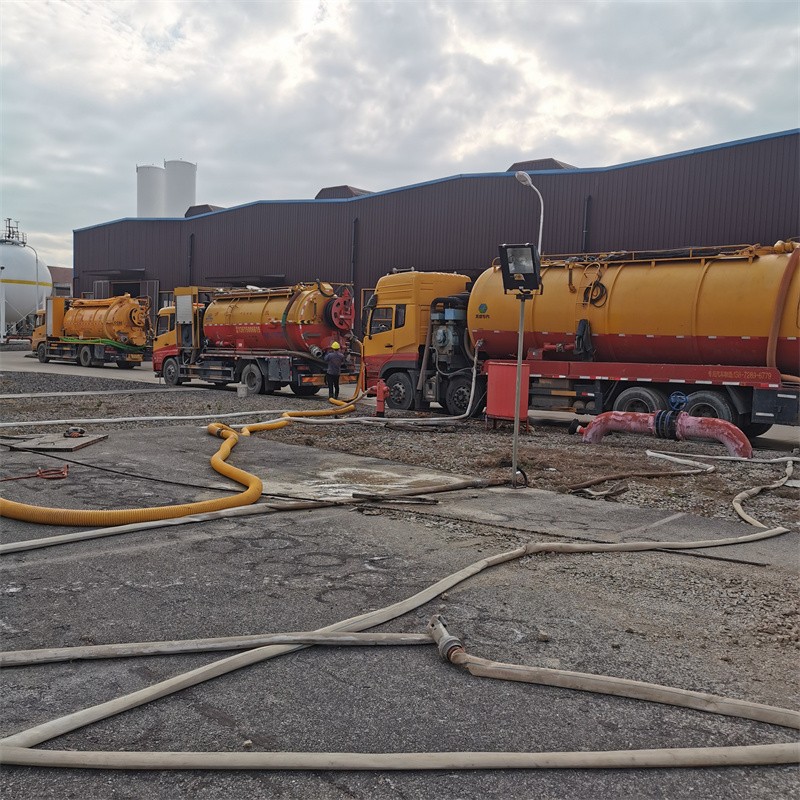 大邑污水池清理